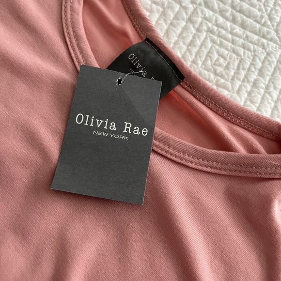 NWT - Olivia Rae top - Picture 2 of 12
